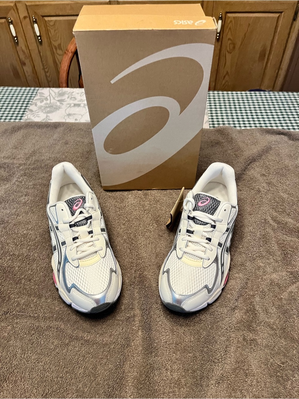 ASICS GEL-NYC 2055 Women's Athletic Shoes White & Blue US 9 NWT